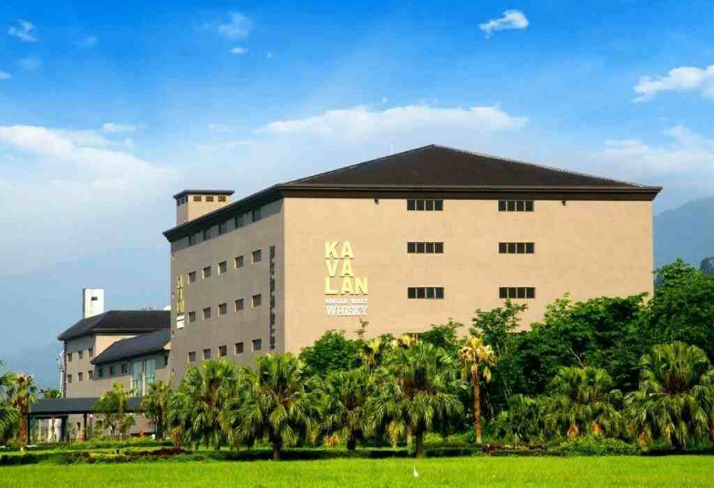 Kavalan Distillery - A modern distillery that makes the best whiskey in Taiwan.