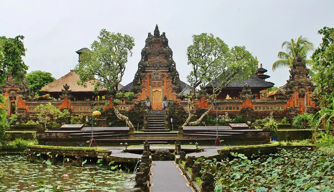 Ubud Palace-Bali-Img