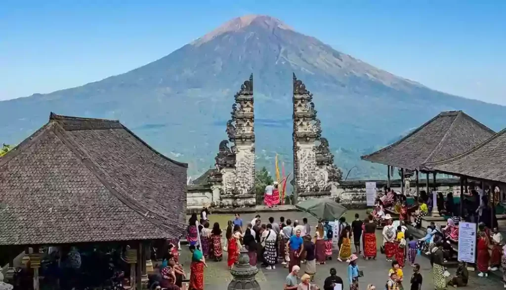 Bali Tour Package-Lempuyang Temple-5 Days 4 Nights