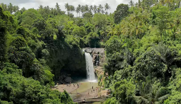 tour bali packages-Tegenungan Waterfall-4 days 3 nights